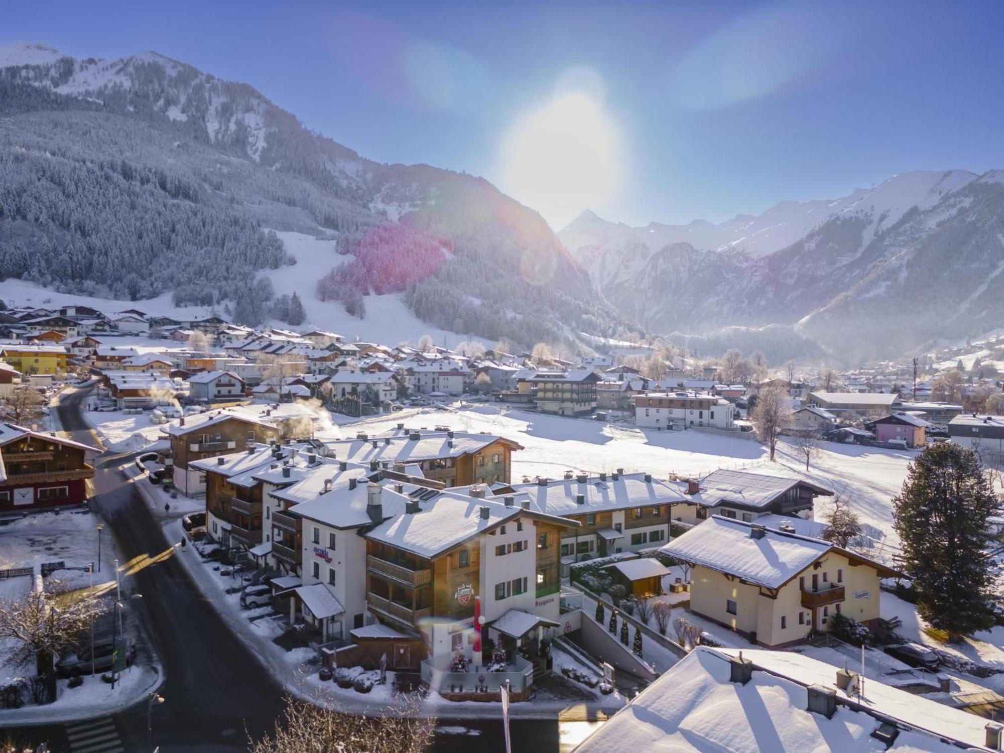 Arieke E10 Apartment Kaprun Bagian luar foto
